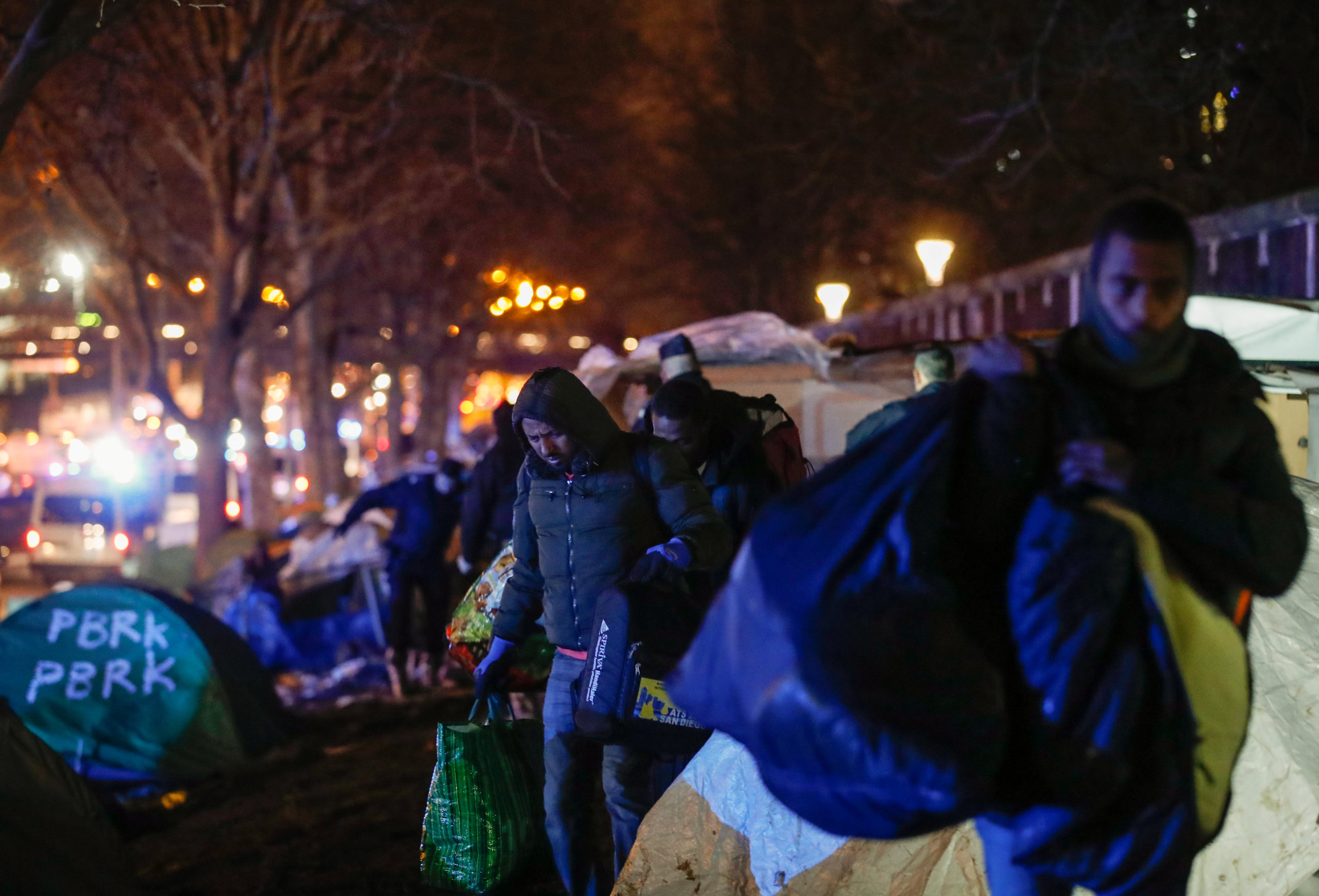 Un campement de migrants évacué en Seine-Saint-Denis