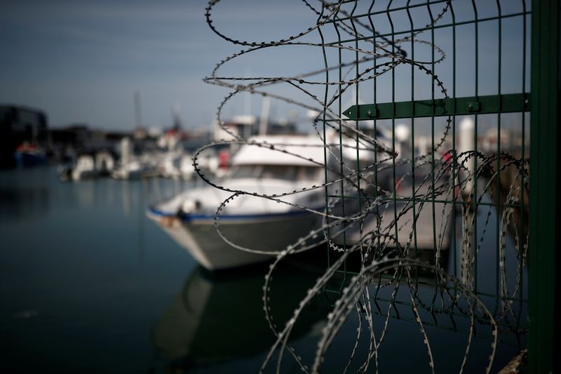 Une soixantaine de migrants secourus dans la Manche