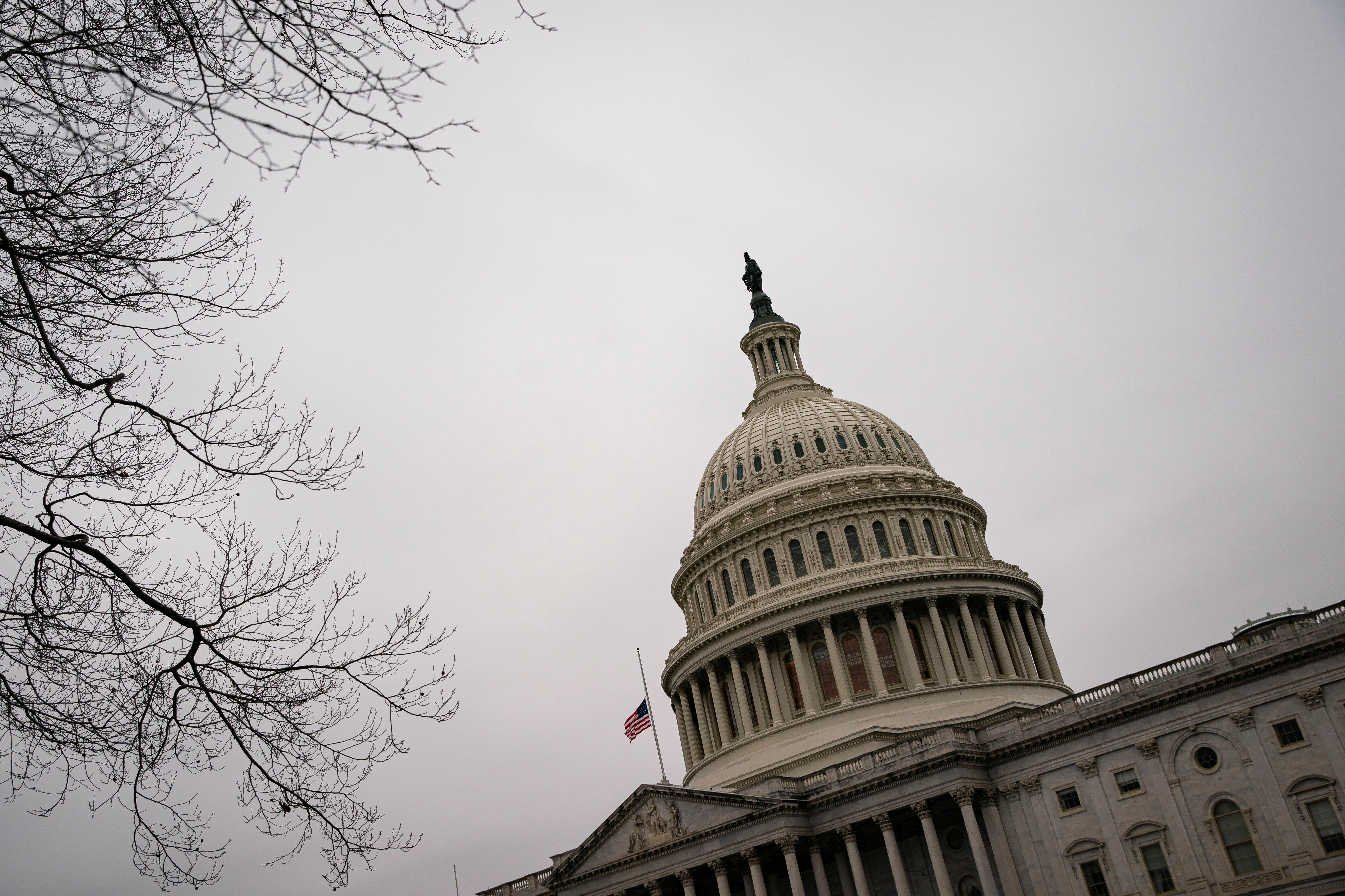 USA: Le Sénat autorise des témoins au procès en destitution de Trump